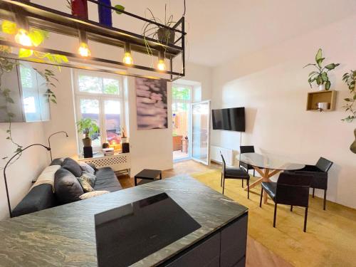 Private terrace 8 min to center — 4-Star Luxury Hotel in Vienna, Austria