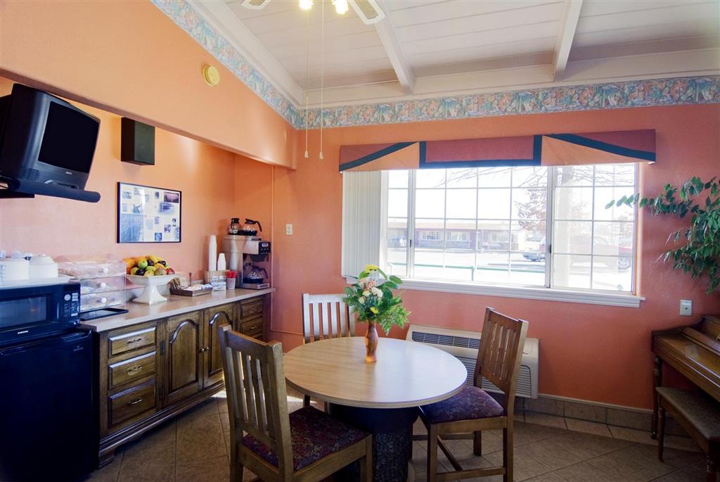 Americas Best Value Inn & Suites Oroville - photo 12