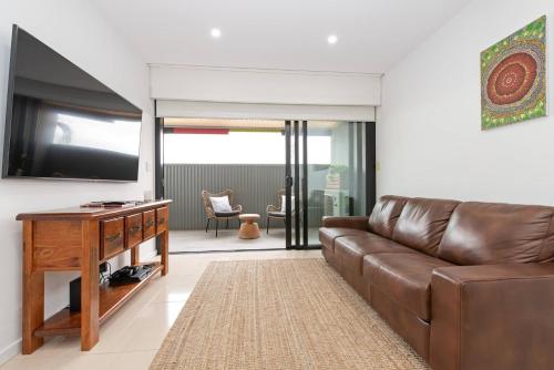 Perfect Prospect Among City's Dining Hotspots — 4-Star Luxury Hotel in Adelaide, Australia