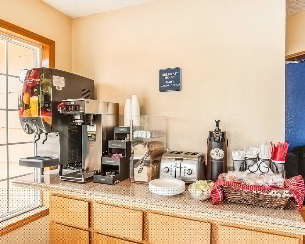 Rodeway Inn & Suites Portland West Beaverton - photo 34