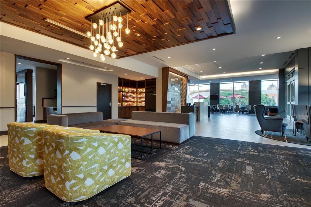 Hyatt Place Milwaukee Downtown - photo 26