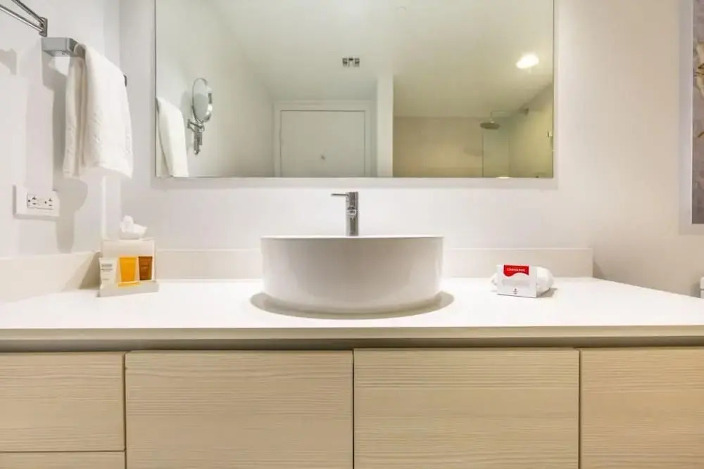 2br Private Ocean Luxury S At Beachwalk Resort 2 Bedroom Condo by Redawning - photo 8