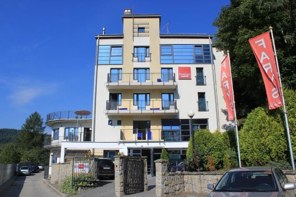 Farys świetna lokalizacja sauna jacuzzi piękne widoki z okien in Krynica-Zdroj, Poland