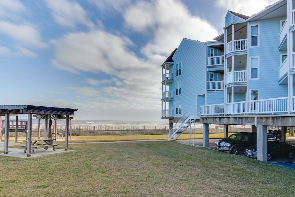 Seascape Resort Condominiums - photo 18