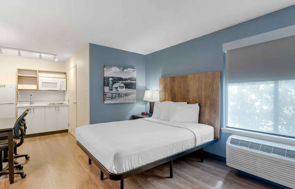 Extended Stay America Suites San Francisco San Mateo SFO - photo 16