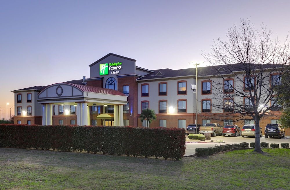 Holiday Inn Express & Suites Burleson Ft. Worth by IHG - photo 29