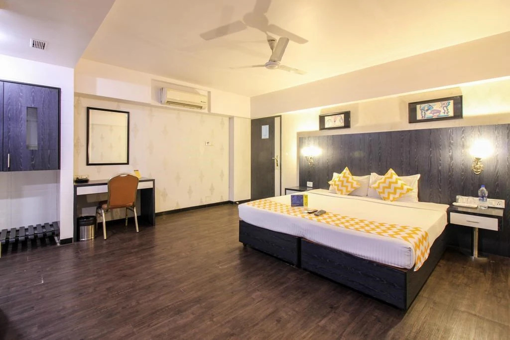 Oyo Premium Mumbai Intl Airport 3