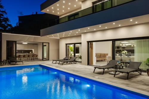 Villa Bellezza A Luxurious Retreat in Imotski — 4-Star Luxury Hotel in Imotski, Croatia