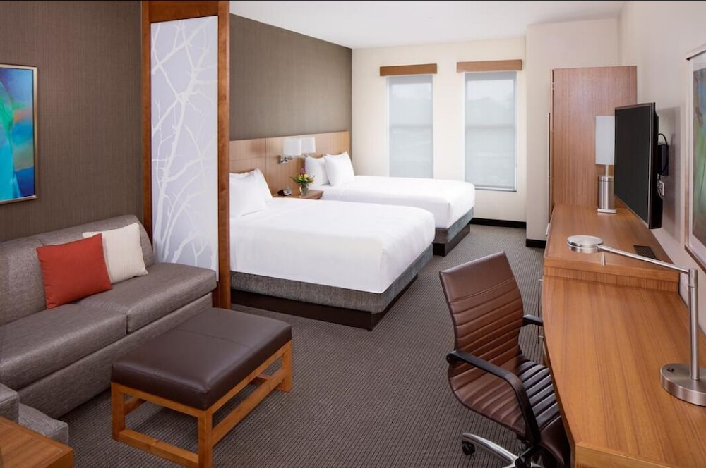 Hyatt Place Florence Downtown - photo 5