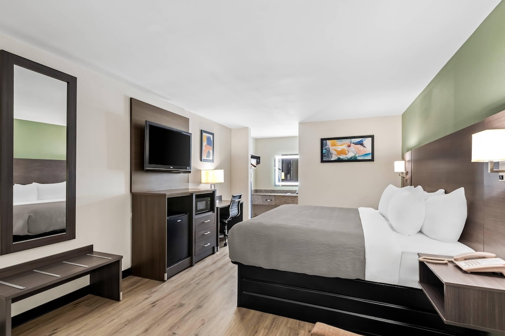 Quality Inn Harvey New Orleans - photo 9