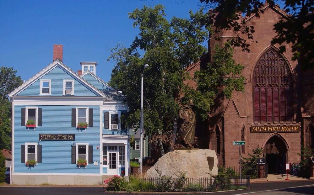 Stepping Stone Inn - photo 22