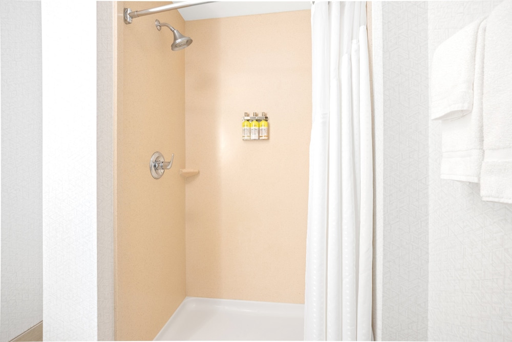 Holiday Inn Express & Suites Marysville an IHG Hotel - photo 5