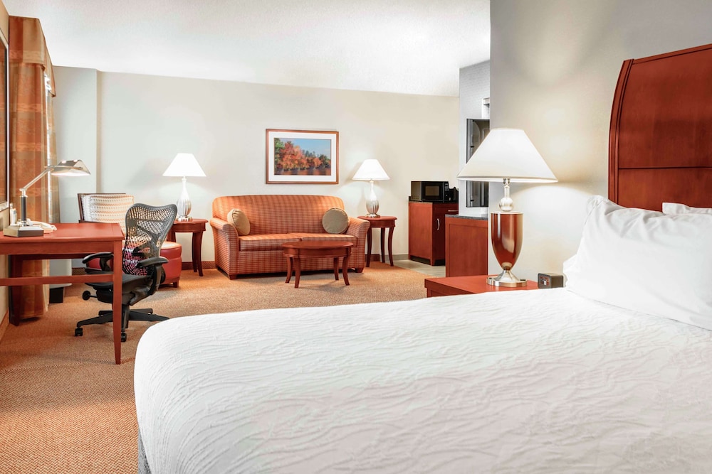 Hilton Garden Inn Independence - photo 10
