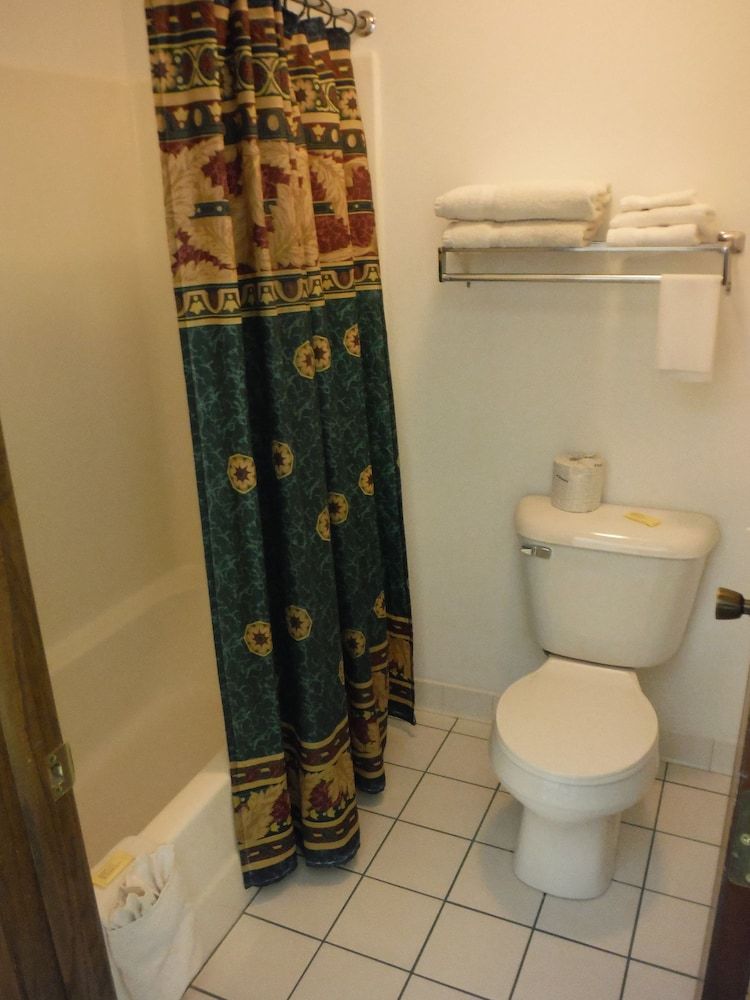 Caravan Motel - photo 16