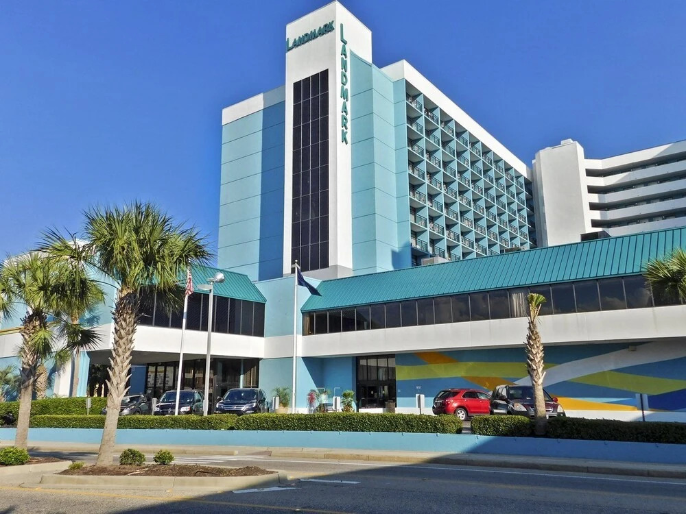 Landmark 618 - carbon neutral hotel in Myrtle Beach