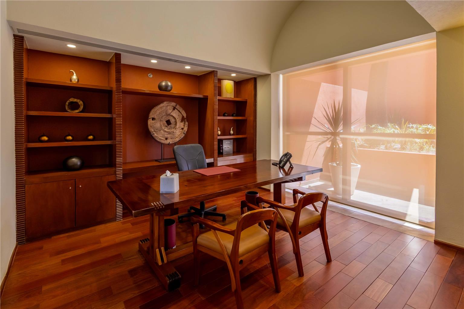 BMONTV ROOM
