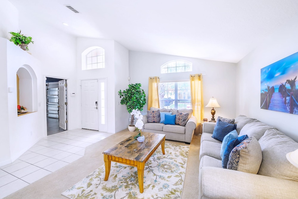 4BR Family Resort Home Private pool & Games Room - photo 10