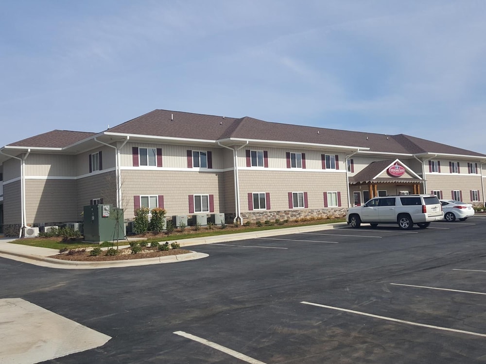 Affordable Suites Mooresville LakeNorman - photo 34