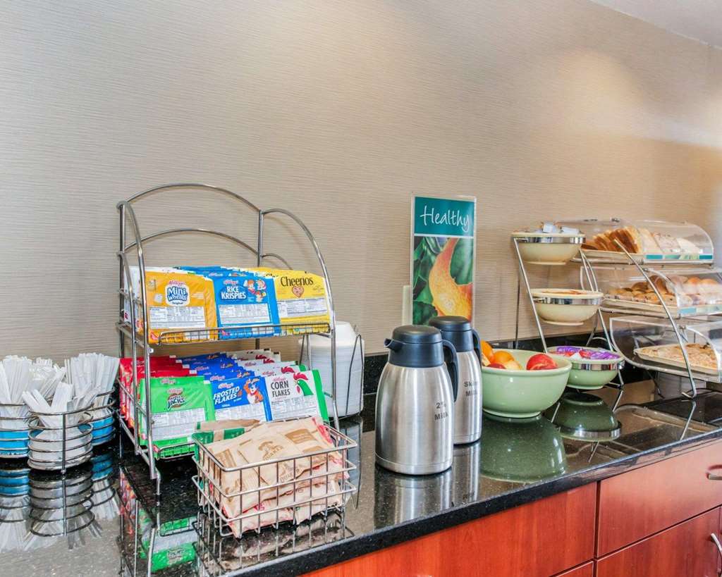 Quality Inn Effingham North - photo 34