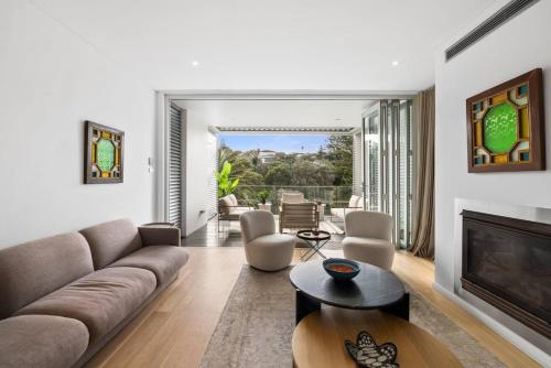 Walk to Waves Bronte Stay — eco-hotel in Sydney