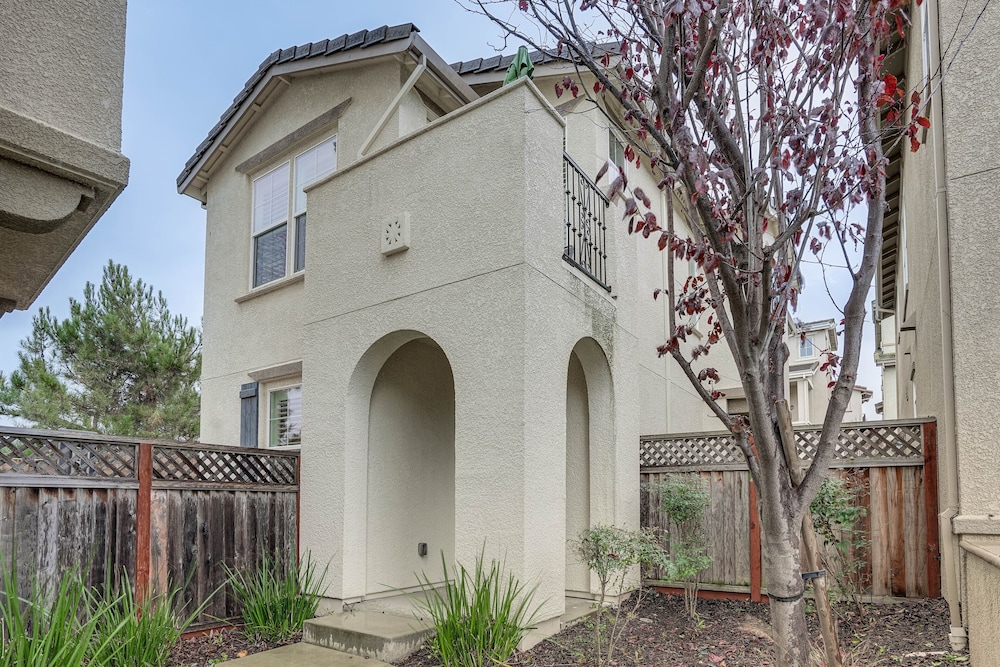 Richmond Vacation Rental: 1 Mi to Shoreline - photo 27