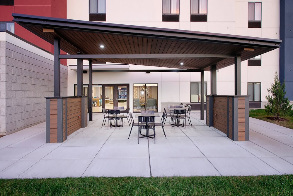 Candlewood Suites Detroit Sterling Heights by IHG - photo 25