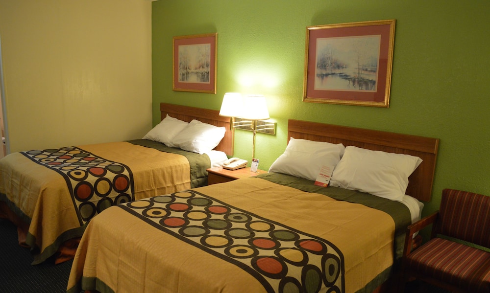 Super 8 by Wyndham Tifton - photo 7