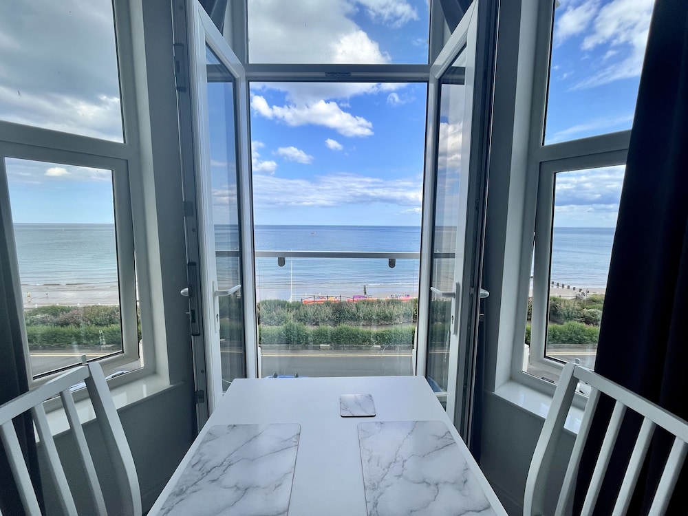 5 Seaview @ Bridlington Bay in Bridlington, United Kingdom