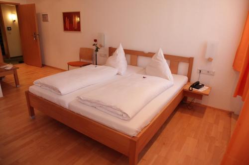 Gasthof Hotel Bauer — hotel in Hersbruck