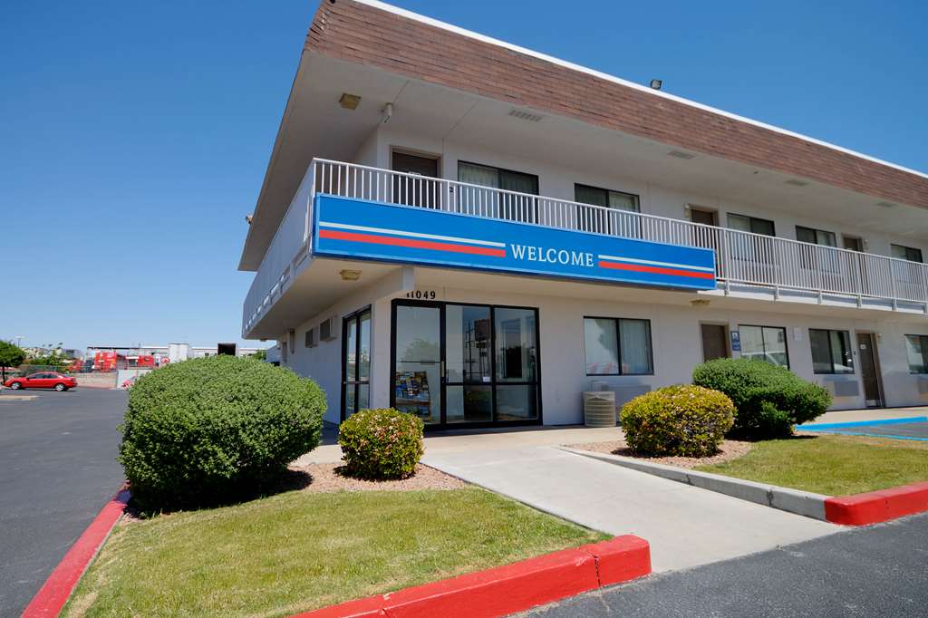 Studio 6 El Paso TX East - photo 2