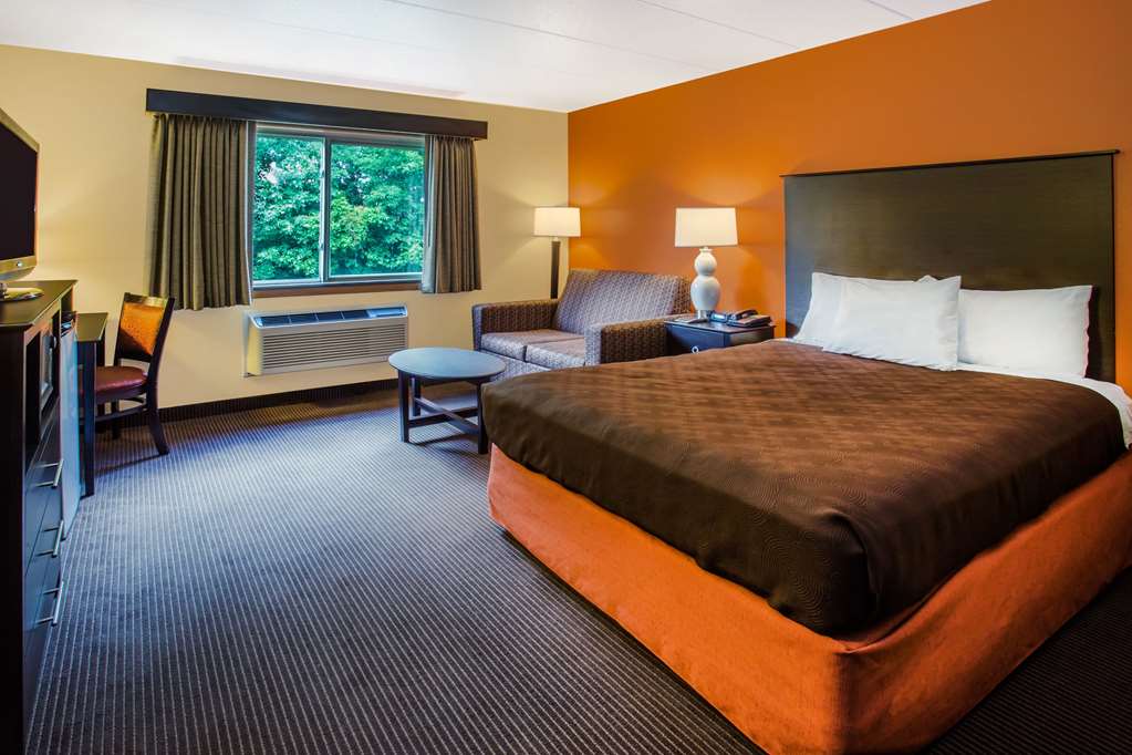 AmericInn by Wyndham Menomonie - photo 11