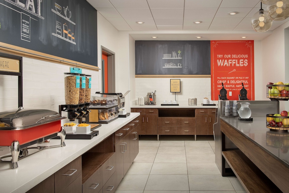 Hampton Inn Warroad MN - photo 24