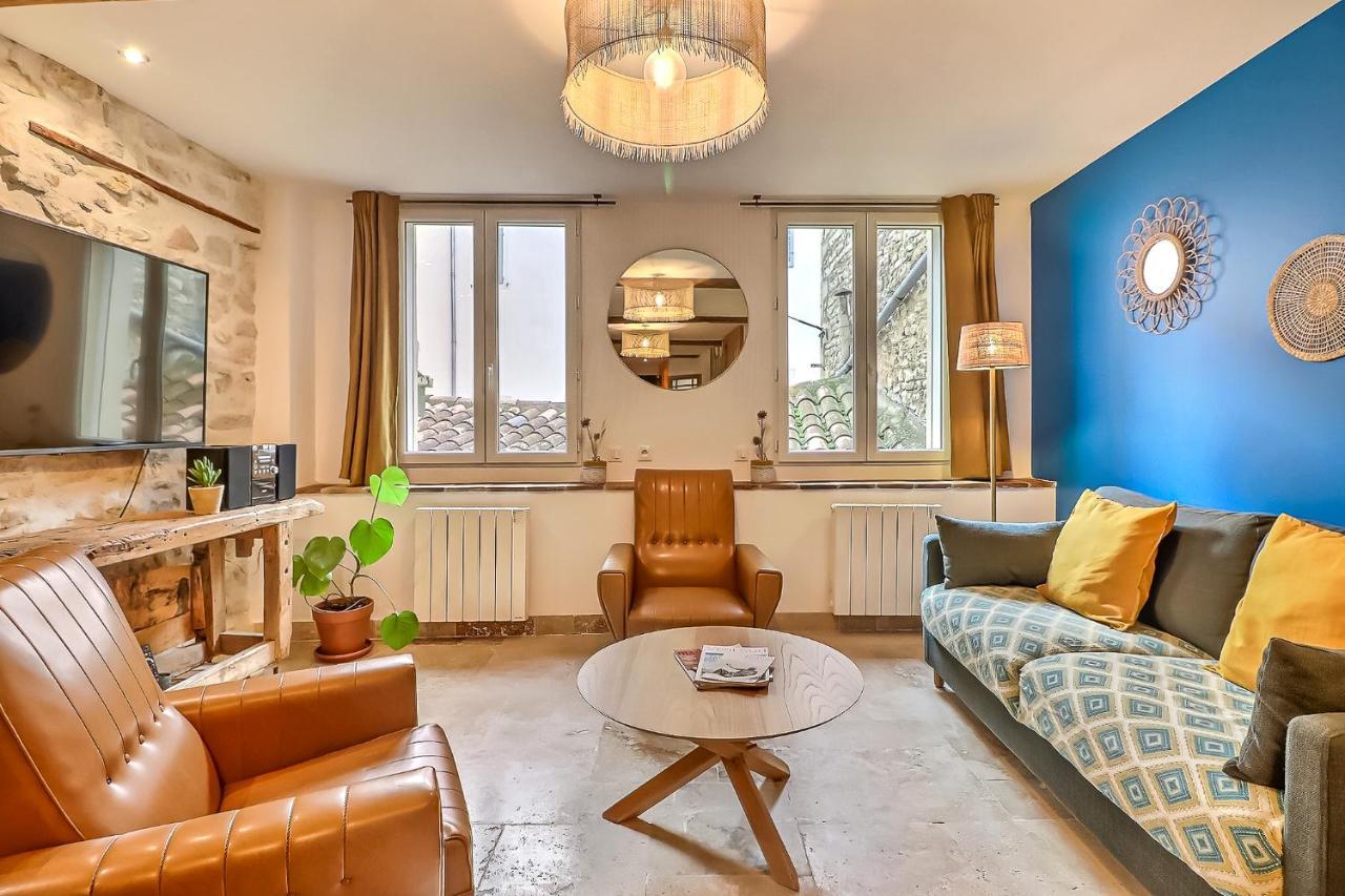 Appartement Garance — 4-Star Luxury Hotel in Nimes, France