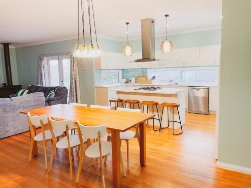 Seabatical Port Campbell - last minute hotel in Unknown City