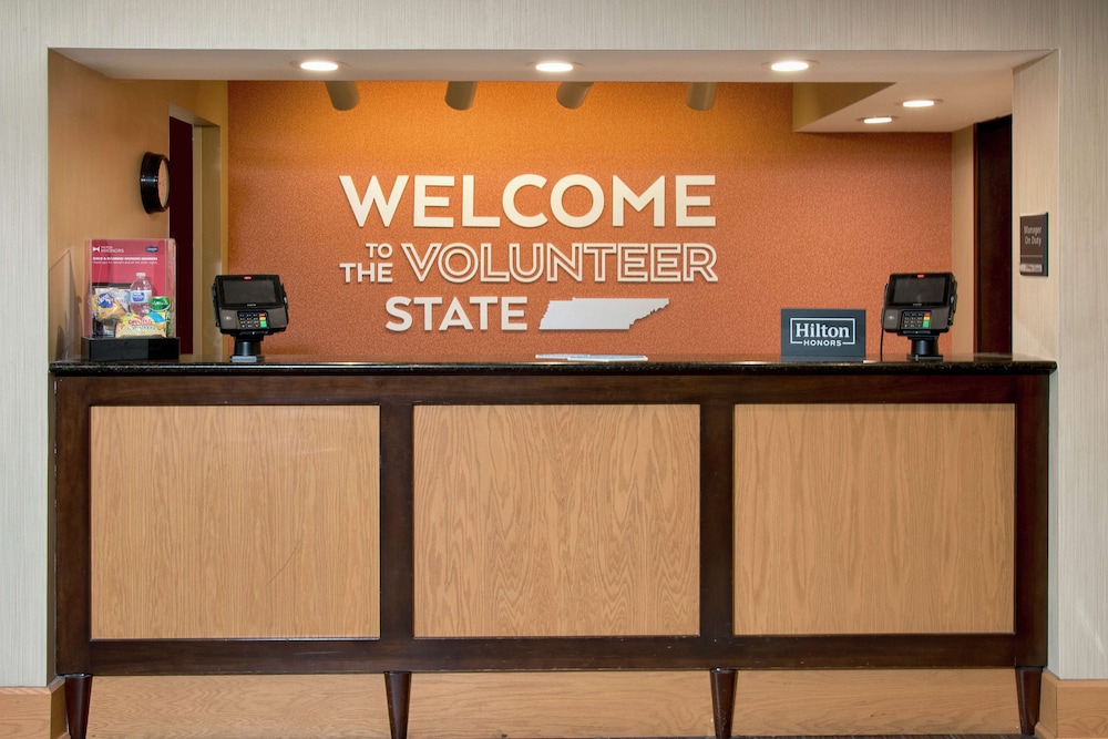 Hampton Inn Collierville - photo 7