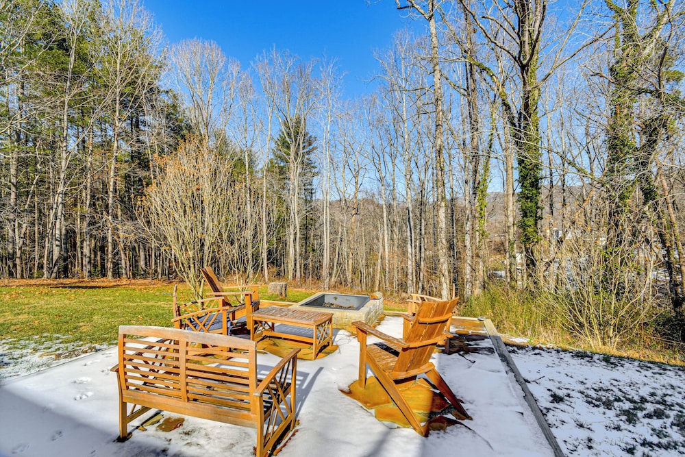 10 Mi to Asheville: Mtn view Hideaway — hotel in Swannanoa