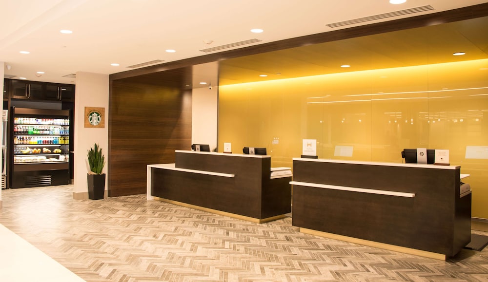 DoubleTree by Hilton Hotel Syracuse - photo 12