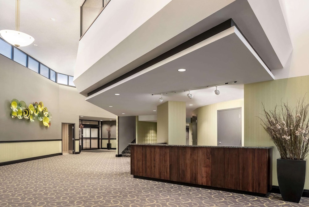 Wyndham Springfield City Centre - photo 40