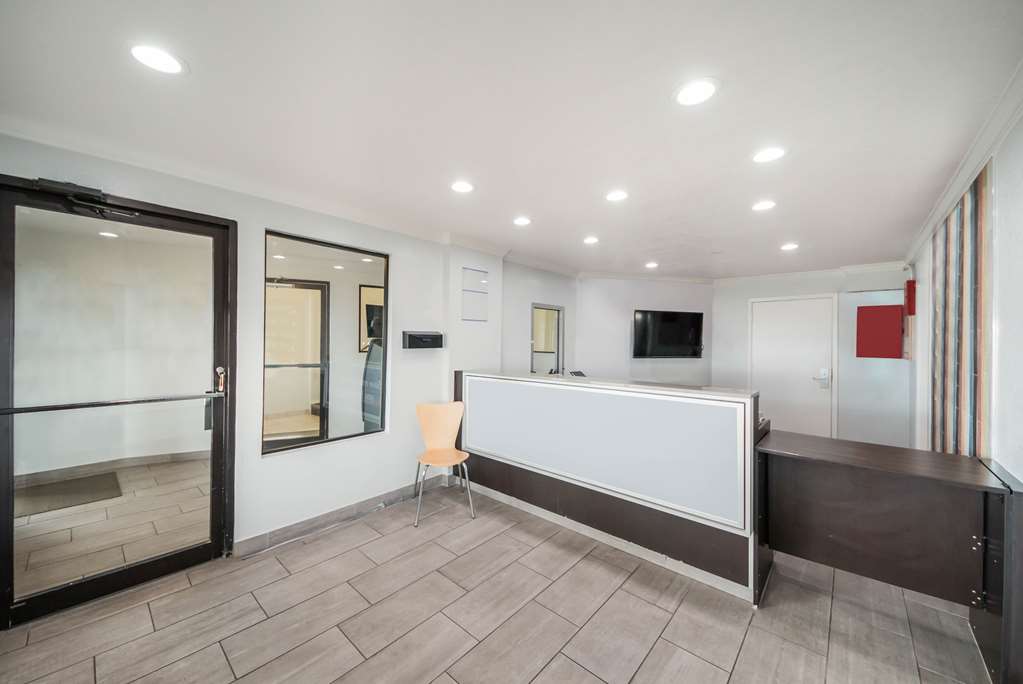 Motel 6 Laredo TX North I 35 - photo 22