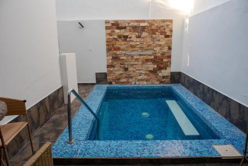 2BR 3BA Condo Block from Beach w Rooftop Jacuzzi — 4-Star Luxury Hotel in Mazatlan, Mexico