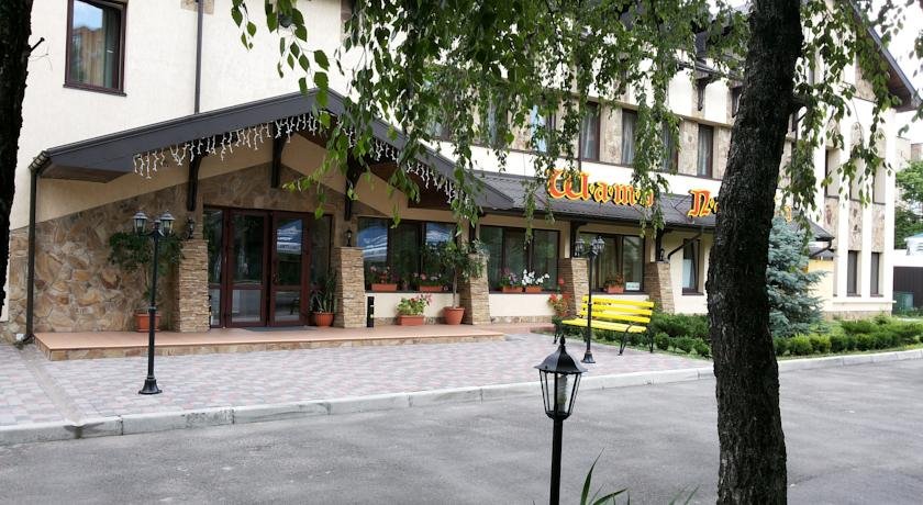 Shato Paradis Hotel in Irpin, Ukraine
