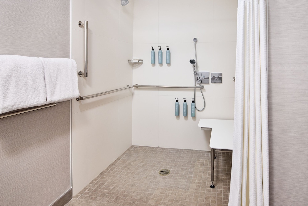 Courtyard by Marriott Fort Collins - photo 20