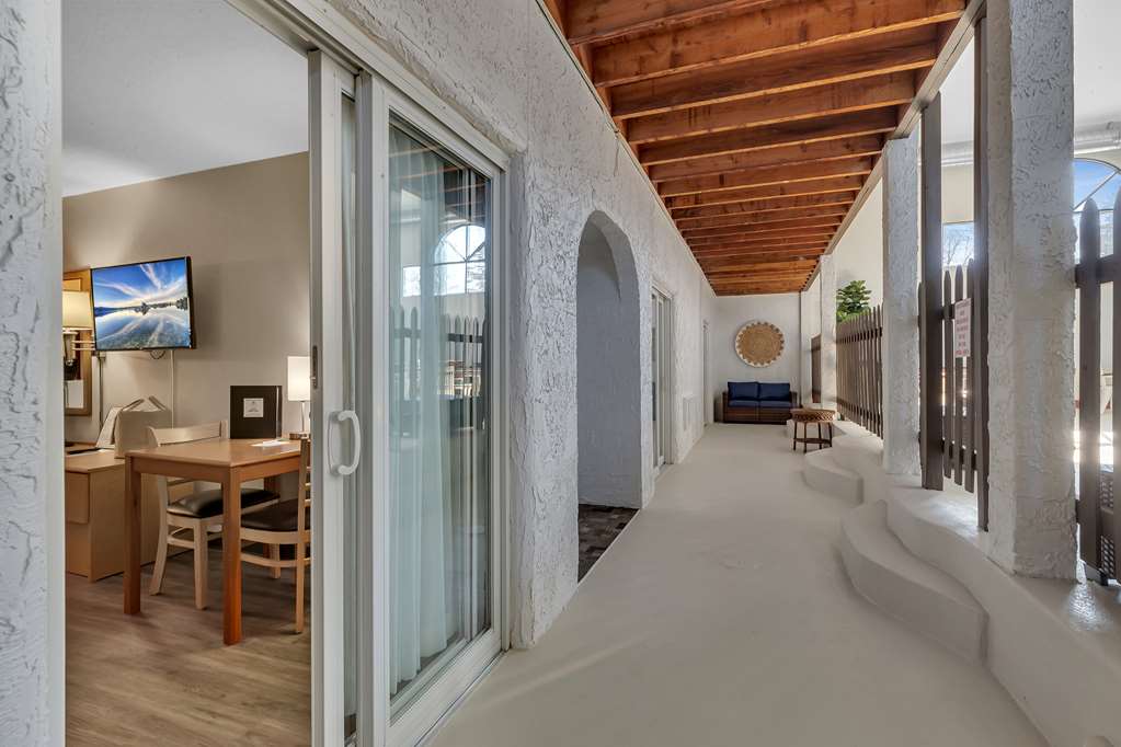 Spicer Hotel - photo 18