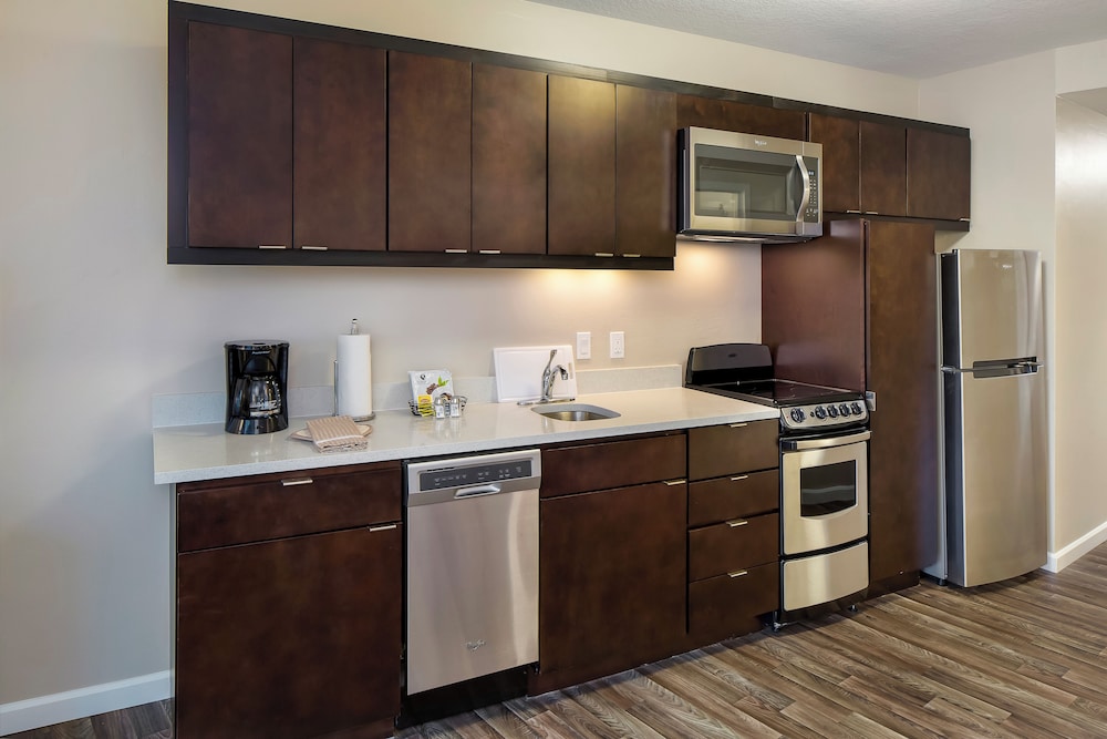 TownePlace Suites by Marriott Fort Myers Estero - photo 17