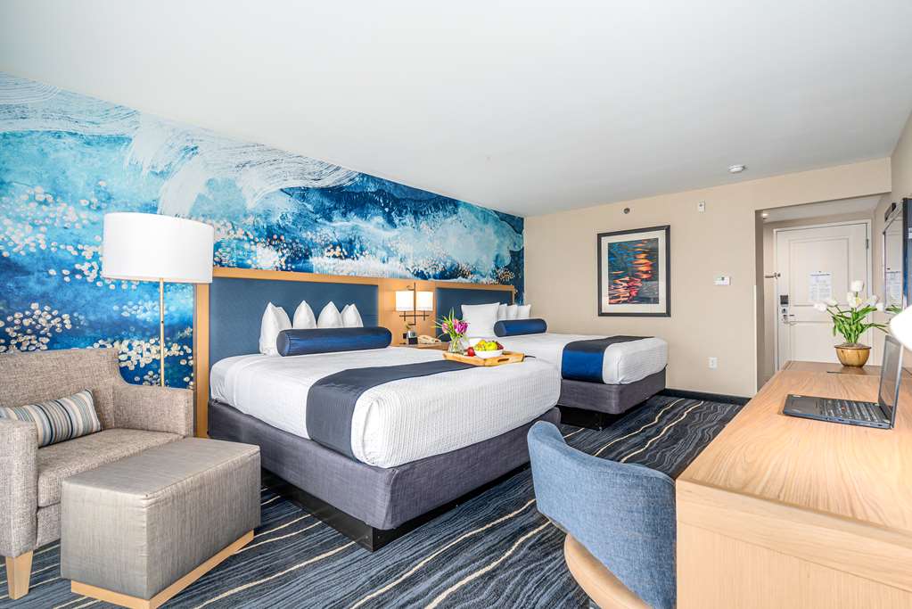 Best Western Plus Marina Gateway Hotel - photo 21