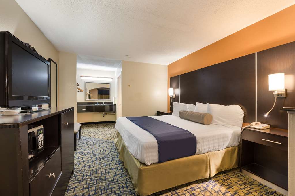 SureStay Hotel by Best Western Meridian - photo 12