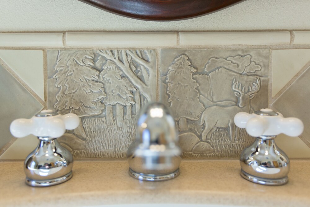 Double Dog Inn - photo 21