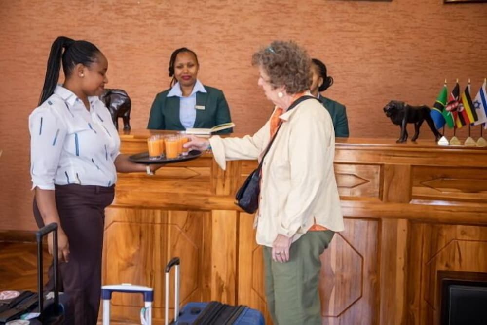 Green Side Hotel — Arusha — photo 5