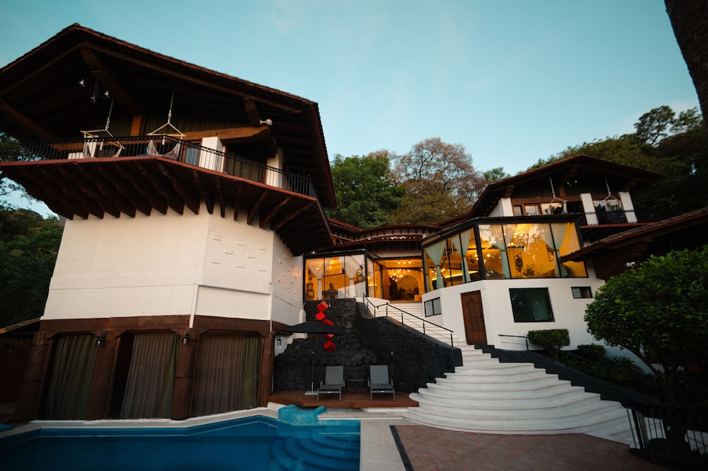 Hotel Boutique Botaniq in Valle De Bravo, Mexico