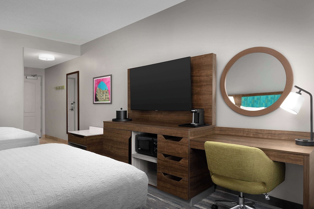 Hampton Inn & Suites Durham North I 85 - photo 15